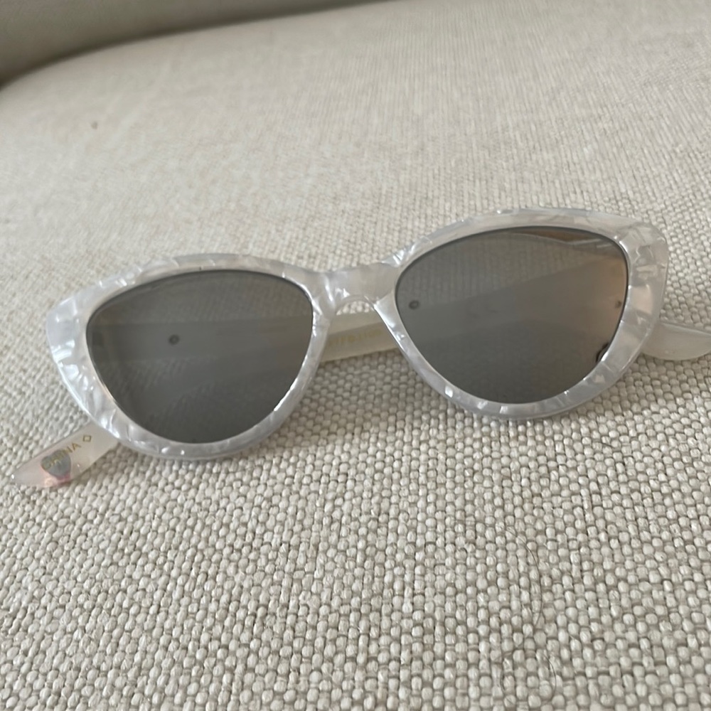Betsy Johnson sunglasses